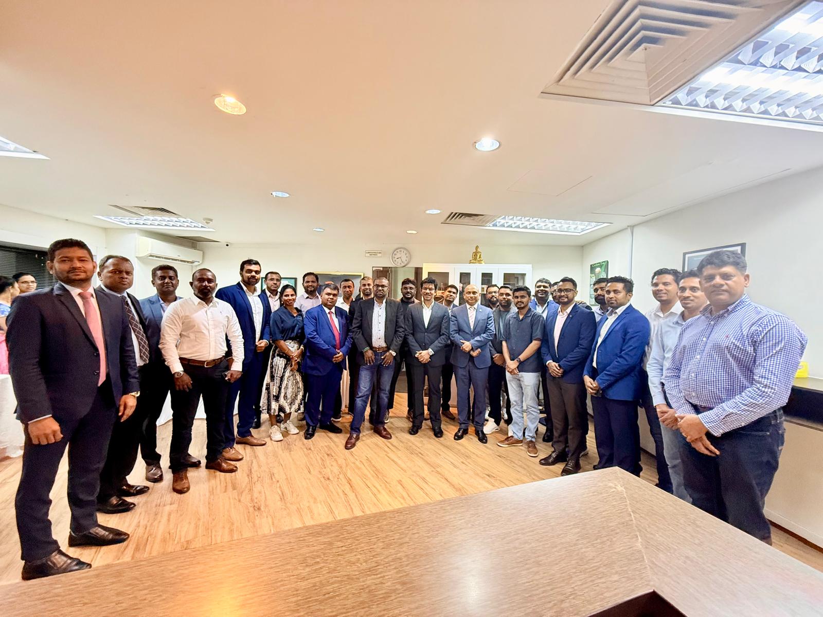 Deputy Minister of Digital Economy Meets         Sri Lankan IT Professionals in Singapore to Strengthen Digital Partnerships